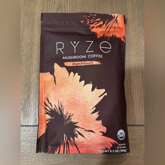 Mushroom Organic Coffee - Bright & Smooth Vegan One Bag One Magnet One Frother - Picture 4 of 6